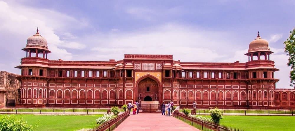 MATHURA AGRA VRINDAVAN TOUR PACKAGE