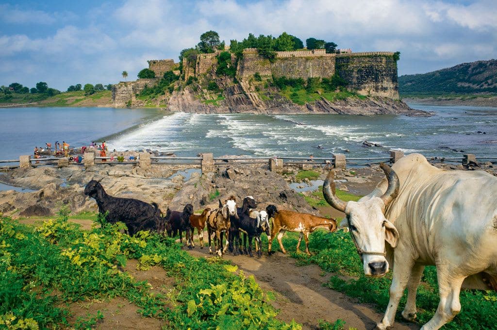 RAJASSTHAN TOUR WITH JAIPUR , JHALAWAR , BUNDI ,UDAIPUR