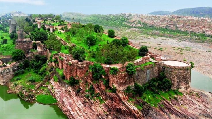 RAJASSTHAN TOUR WITH JAIPUR , JHALAWAR , BUNDI ,UDAIPUR