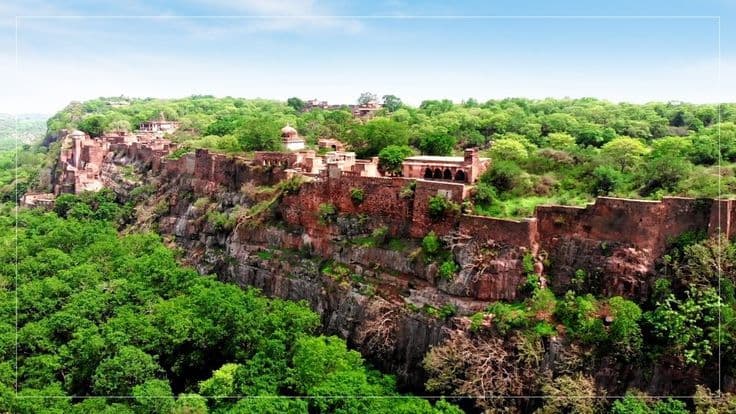RAJASTHAN TOUR WITH DELHI , AGRA & RANTHAMBORE AND JAIPUR