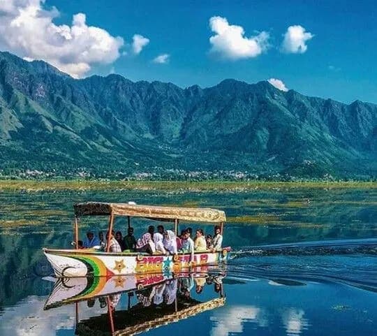 KASHMIR EXPLORE TOUR EX DELHI