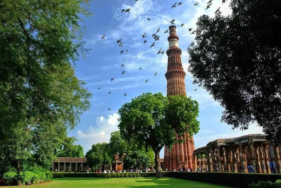 GOLDEN TRIANGLE TOUR WITH AMRITAR
