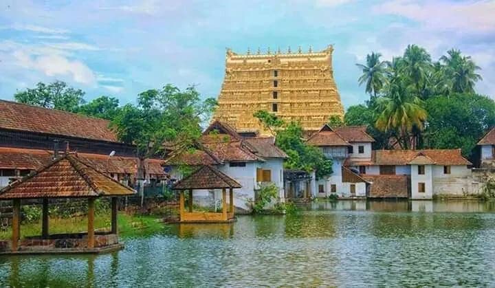 KERALA TOUR WITH TRIVENDRAPURAM EX COCHINE
