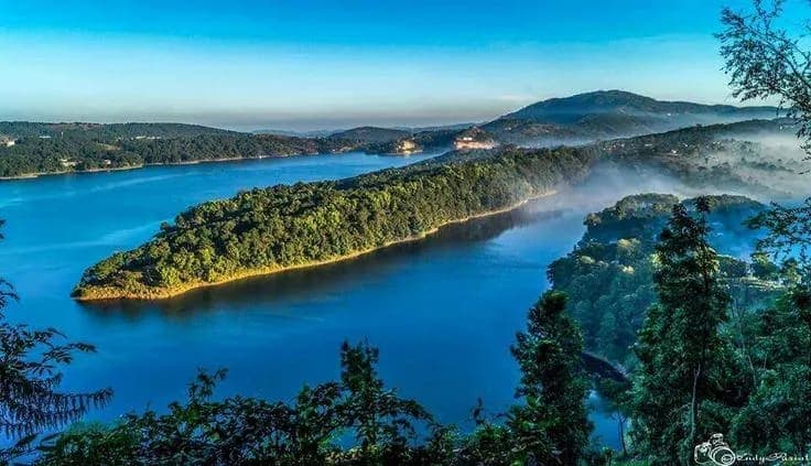 Meghalaya & Kaziranga Tour Package