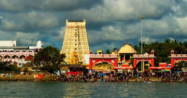 Hit Pause on Life, Press Peace with a Rameshwaram Tour Package from Noida
